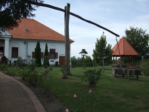 Kisbajom